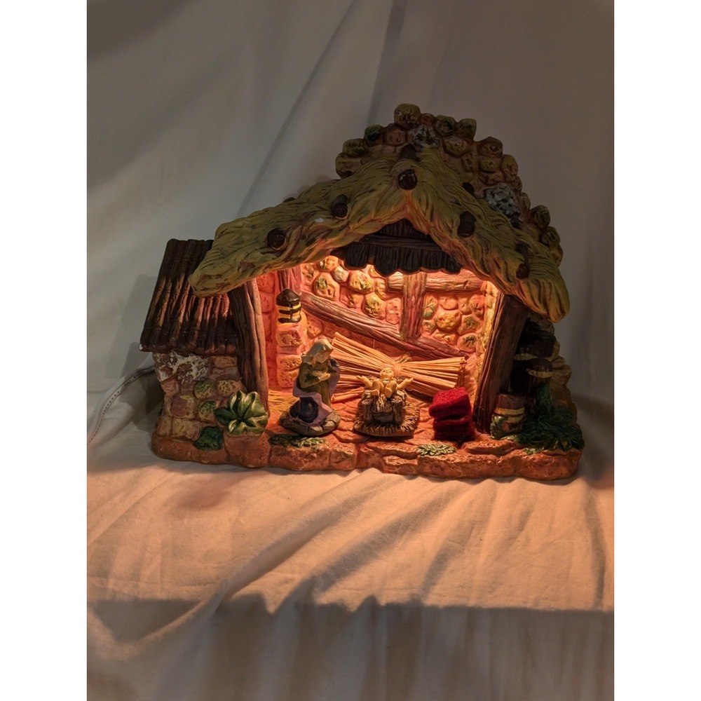 Nativity Lighted With Mary And Baby Jesus With Cord And Bulb With Foam Christmas